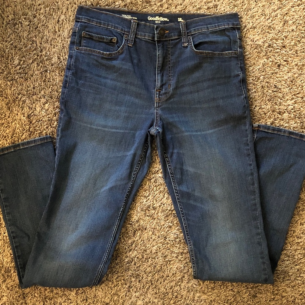 Goodfellow & Co Men’s Indigo Slim Straight Jeans